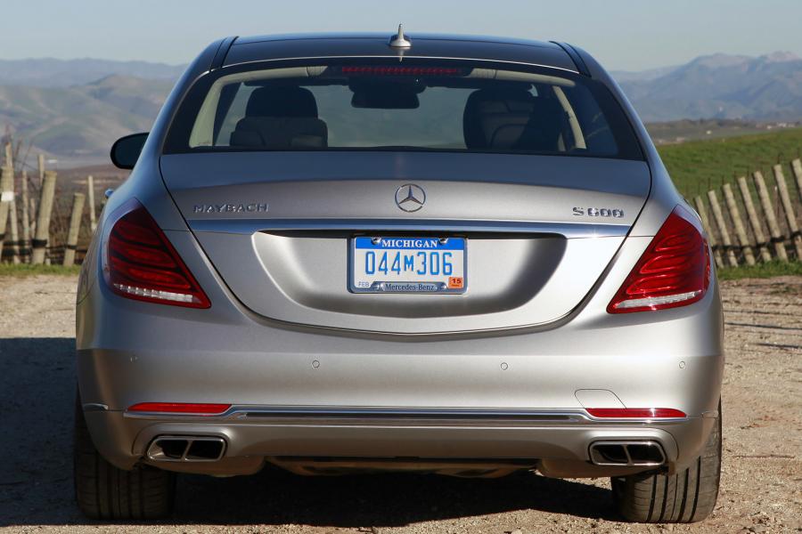  Mercedes-Maybach S600 2015 года  (NA) (фото 16 из 53)